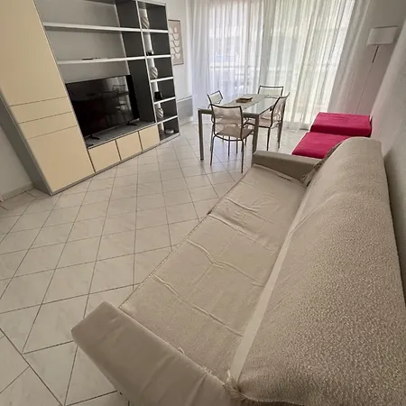 Lägenhet Dream Vacation - Sea View, Pool, Park, 2 Min Walk To Beach, Parking Antibes