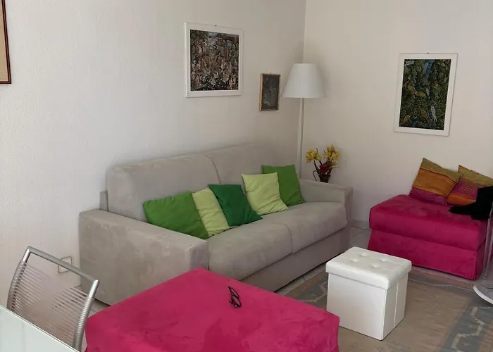 Apartament Dream Vacation Apartment - Sea View, Pool, Park, 2 Min Walk To Beach, Parking Antibes